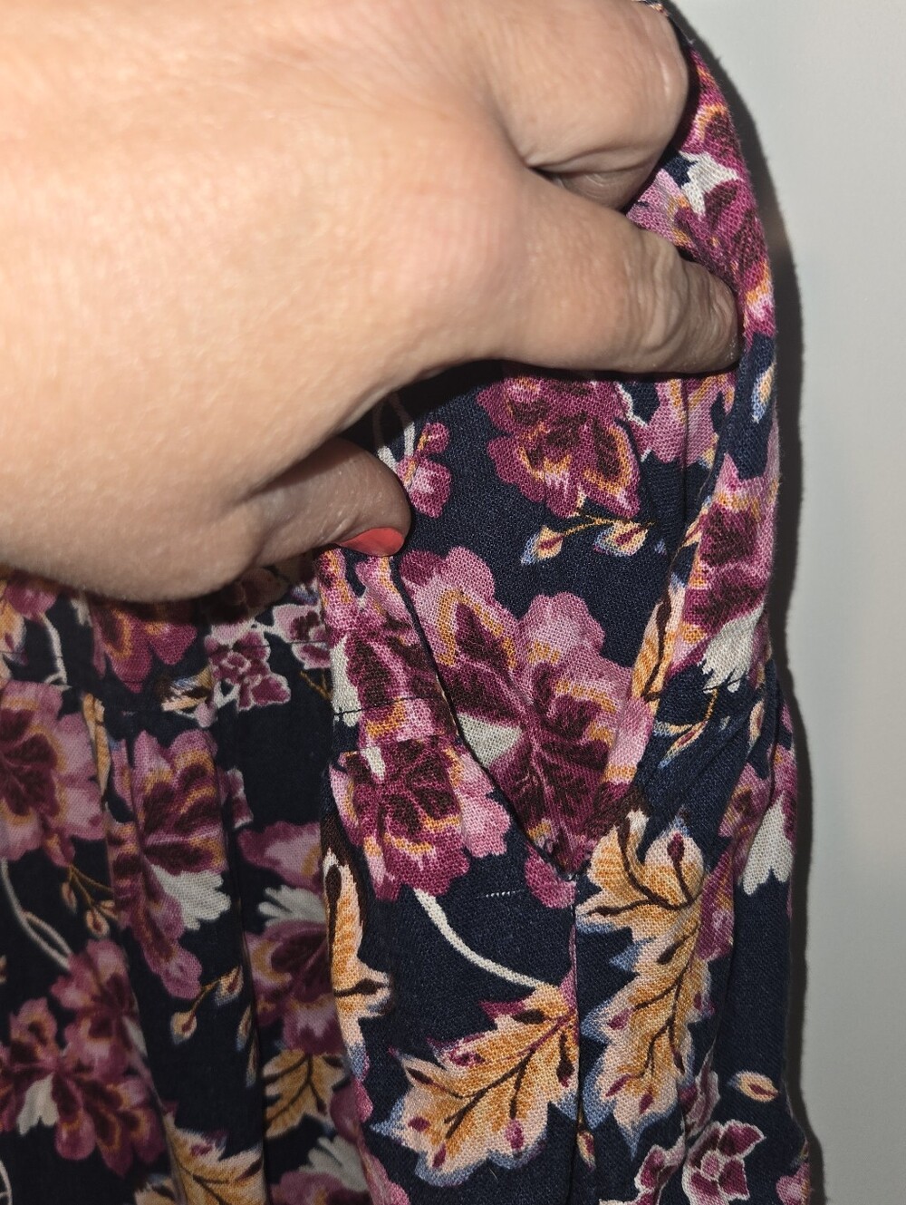 Old Navy Linen Blend Dress - Picture 3 of 6